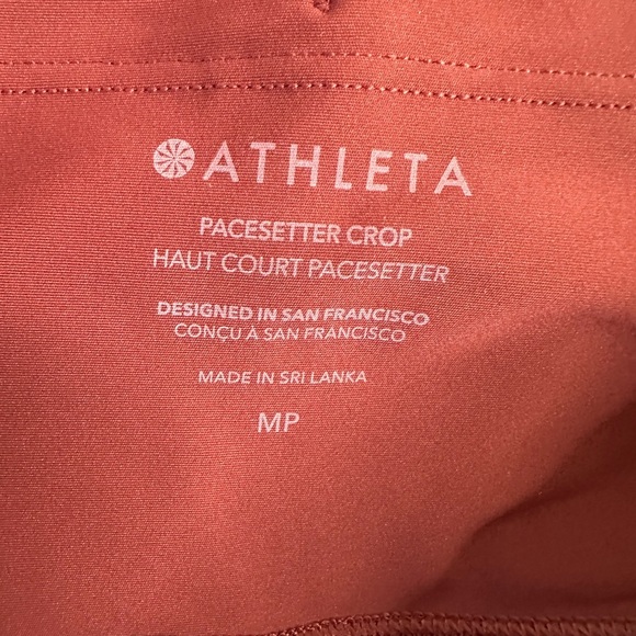 Athleta pacesetter crop leggings size medium petite NWT - Picture 4 of 5